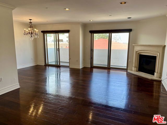 1621 Barry Avenue 302, Los Angeles, CA 90025