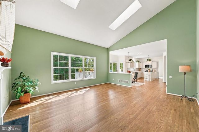 325 NONANTUM DR, Newark, DE 19711