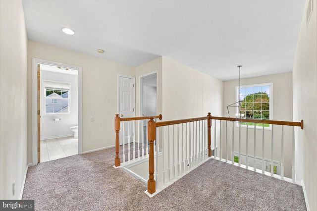 325 NONANTUM DR, Newark, DE 19711