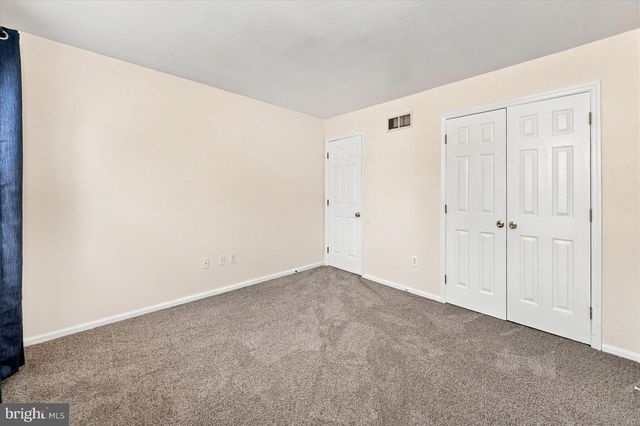 325 NONANTUM DR, Newark, DE 19711