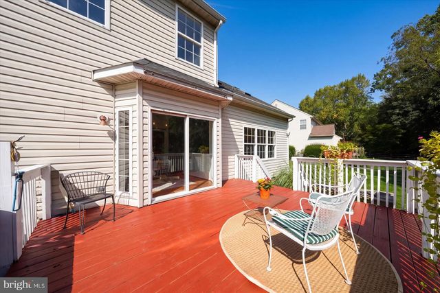 325 NONANTUM DR, Newark, DE 19711