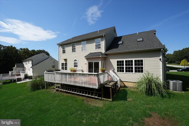 325 NONANTUM DR, Newark, DE 19711