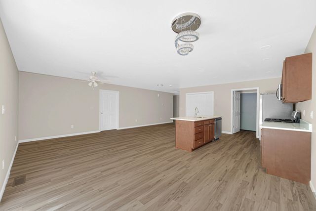 1528 S Woodland Avenue, Michigan City, IN 46360