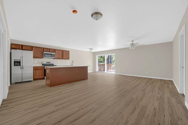 1528 S Woodland Avenue, Michigan City, IN 46360