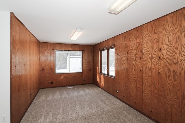 755 Cambridge Lane, Hoffman Estates, IL 60169