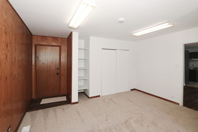 755 Cambridge Lane, Hoffman Estates, IL 60169