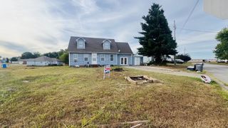 8650 Churchill Dr, Oak Grove, KY 42262