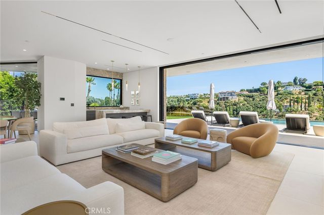16988 Strawberry Drive, Encino, CA 91436