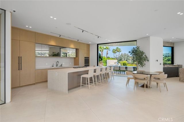 16988 Strawberry Drive, Encino, CA 91436