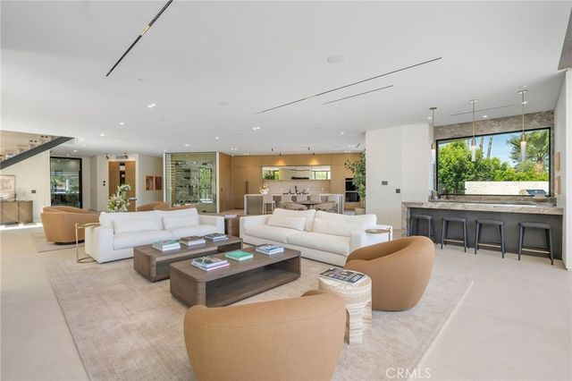 16988 Strawberry Drive, Encino, CA 91436