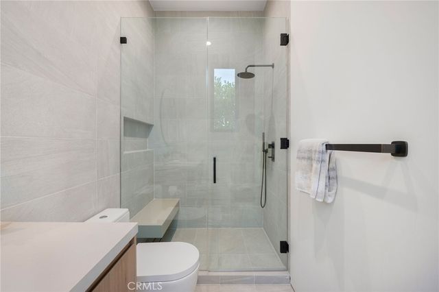 16988 Strawberry Drive, Encino, CA 91436