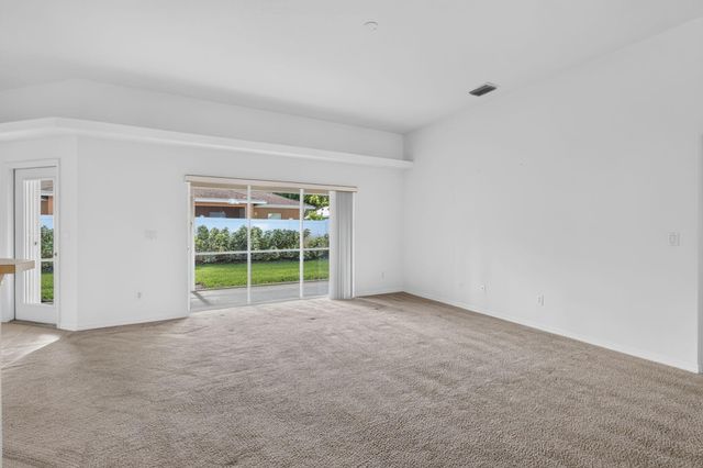 8253 Sand Pine Circle, Port St. Lucie, Port St Lucie, FL 34952