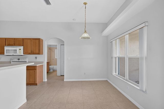 8253 Sand Pine Circle, Port St. Lucie, Port St Lucie, FL 34952