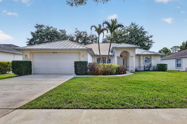 8253 Sand Pine Circle, Port St. Lucie, Port St Lucie, FL 34952