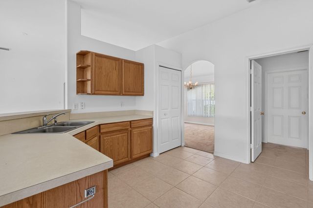 8253 Sand Pine Circle, Port St. Lucie, Port St Lucie, FL 34952