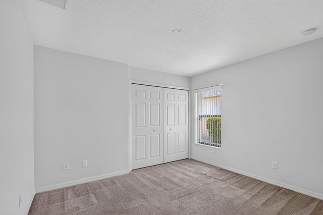 8253 Sand Pine Circle, Port St. Lucie, Port St Lucie, FL 34952
