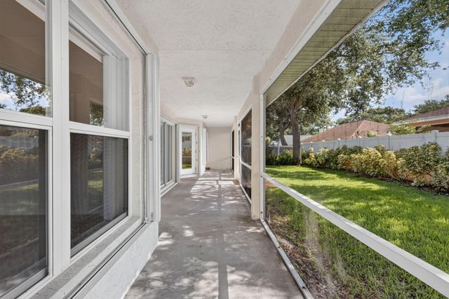 8253 Sand Pine Circle, Port St. Lucie, Port St Lucie, FL 34952
