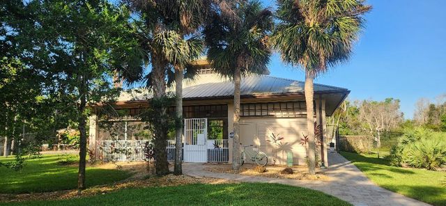 8253 Sand Pine Circle, Port St. Lucie, Port St Lucie, FL 34952