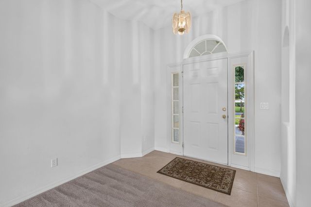8253 Sand Pine Circle, Port St. Lucie, Port St Lucie, FL 34952