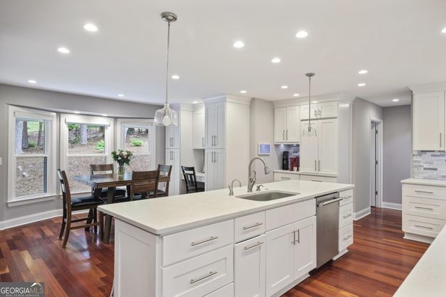 165 River Park Drive, Atlanta, GA 30328