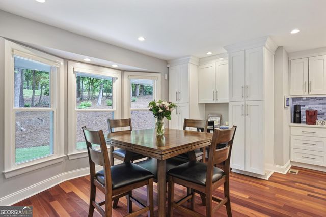 165 River Park Drive, Atlanta, GA 30328
