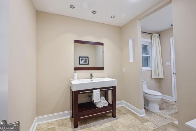 165 River Park Drive, Atlanta, GA 30328