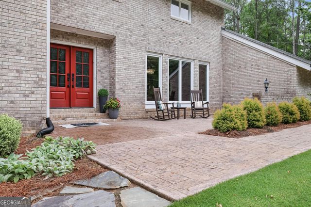 165 River Park Drive, Atlanta, GA 30328
