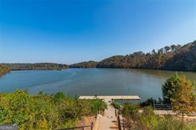 165 River Park Drive, Atlanta, GA 30328