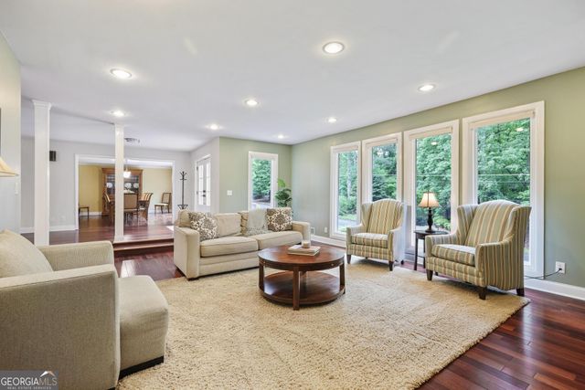 165 River Park Drive, Atlanta, GA 30328