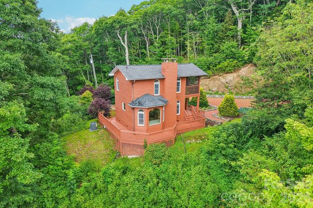156 Simpson Lane, Maggie Valley, NC 28751