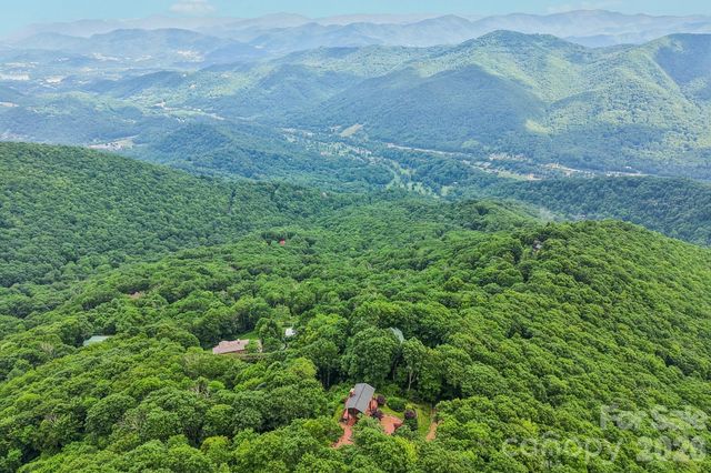 156 Simpson Lane, Maggie Valley, NC 28751