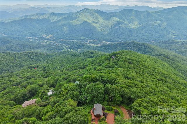 156 Simpson Lane, Maggie Valley, NC 28751