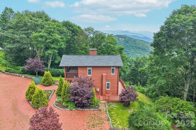 156 Simpson Lane, Maggie Valley, NC 28751