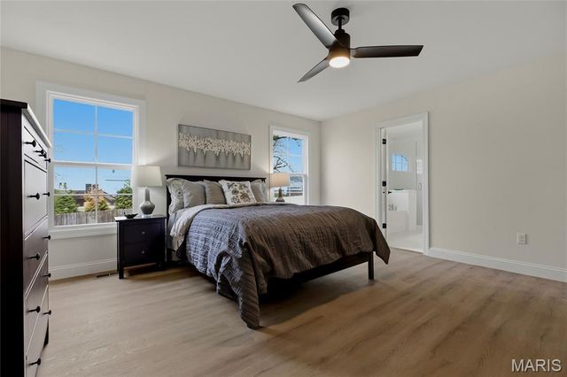 9223 Merritt Avenue, Rock Hill, MO 63144