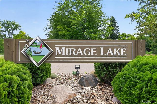 9041 Mirage Lake Drive, Milan, MI 48160