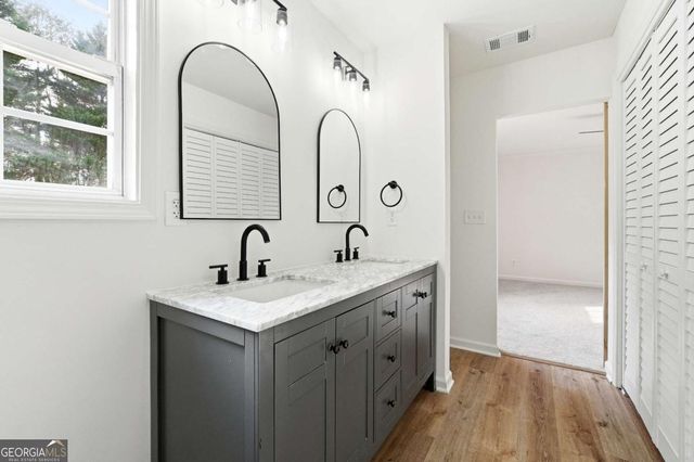 1429 Ridgewood Place, Lawrenceville, GA 30043