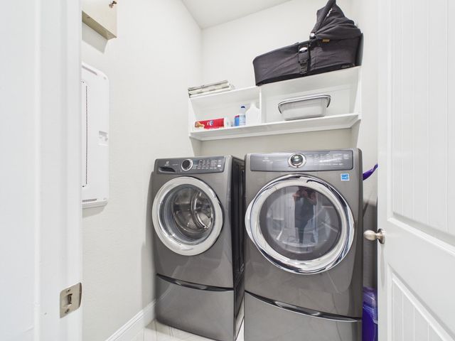 20927 Secretariat Meadow Lane, Tomball, TX 77377