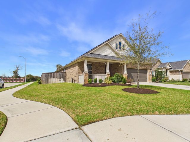 20927 Secretariat Meadow Lane, Tomball, TX 77377