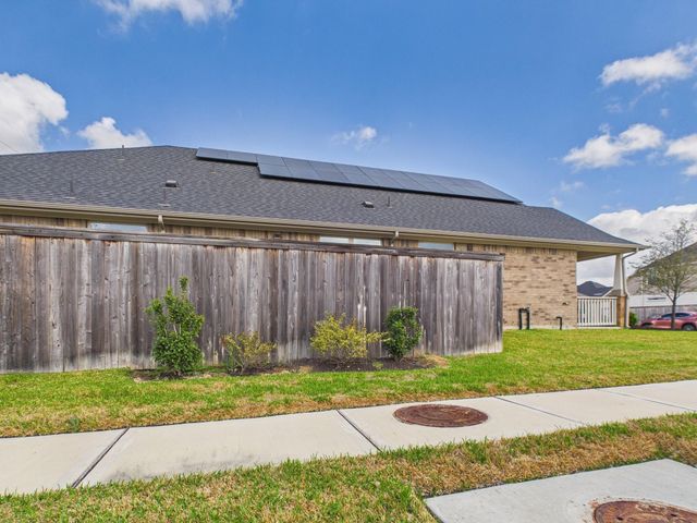 20927 Secretariat Meadow Lane, Tomball, TX 77377