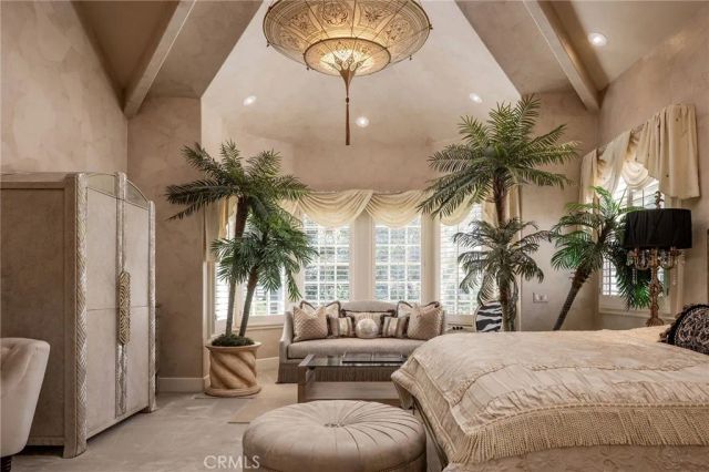 3 Weybridge Court, Newport Beach, CA 92660