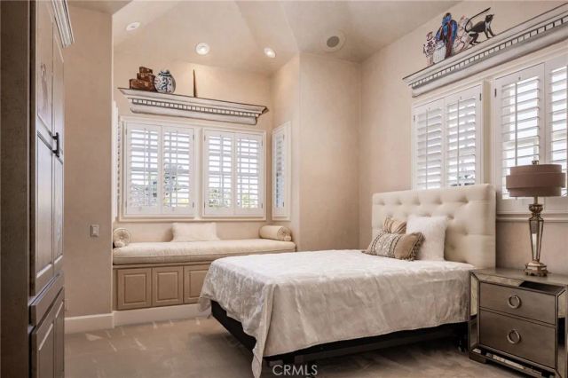3 Weybridge Court, Newport Beach, CA 92660