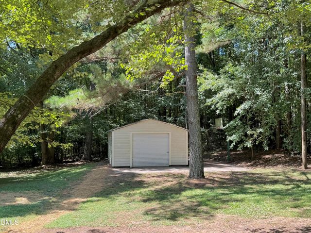 1384 Faulkner Town Road, Henderson, NC 27537