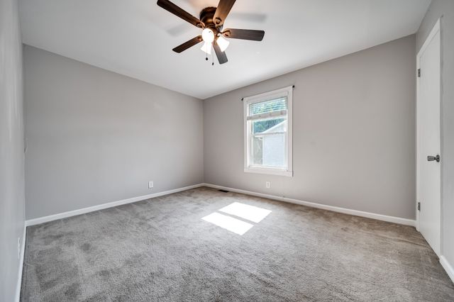 206 Edgewood Dr, Hendersonville, TN 37075