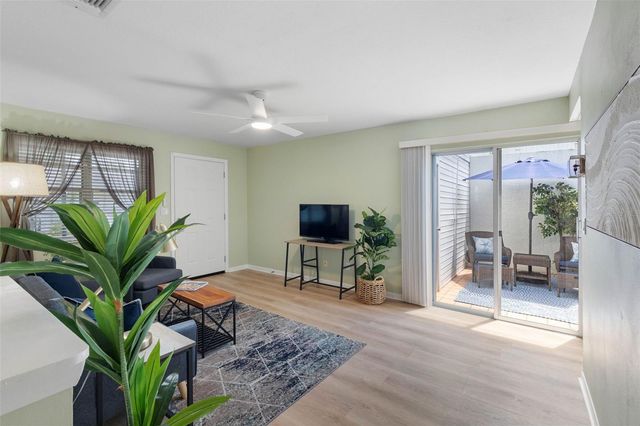2833 ORANGE TREE CIRCLE N A, Palm Harbor, FL 34684