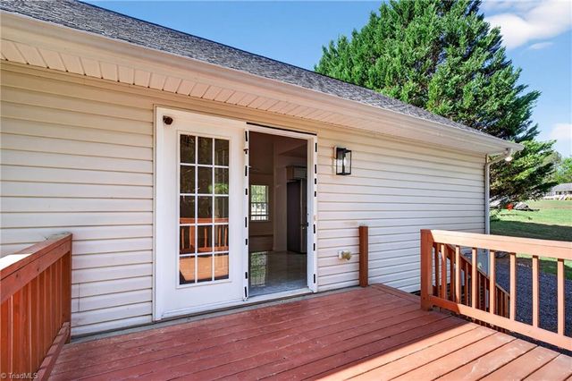 3971 Meadow Ridge Court, Asheboro, NC 27205