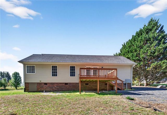3971 Meadow Ridge Court, Asheboro, NC 27205