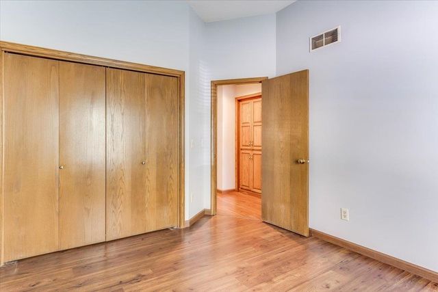 2366 N Vinegate Ct, Wichita, KS 67226