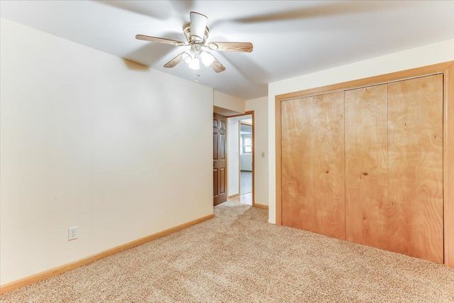 2366 N Vinegate Ct, Wichita, KS 67226
