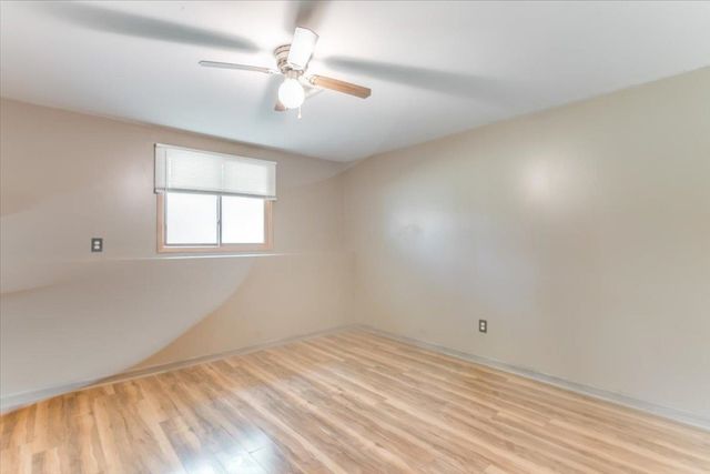 2366 N Vinegate Ct, Wichita, KS 67226