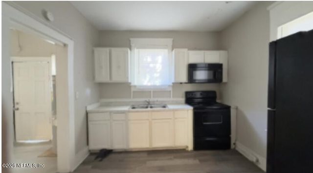 1672 W 2ND Street, Jacksonville, FL 32209